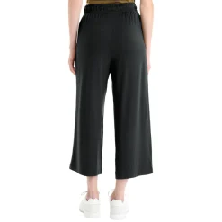 200 Granary - Women's Capri Pants