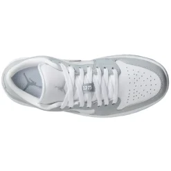 Air Jordan 1 Low - Women's Fashion Shoes