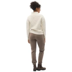 Astrid - Women's Long-Sleeved Shirt