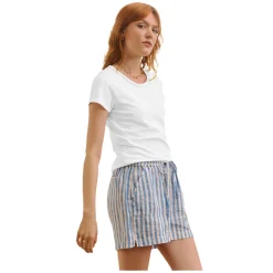 Braided Neck - Women's T-shirt