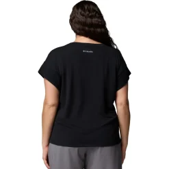 Daniela Falls (Plus Size) - Women's T-Shirt
