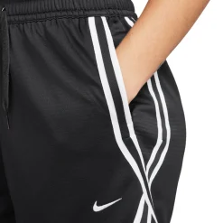 Dri-FIT Crossover - Women's Basketball Shorts