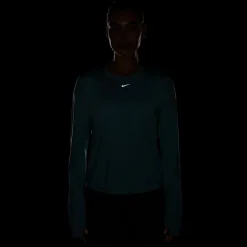 Dri-FIT One Classic - Women's Training Long-Sleeved Shirt