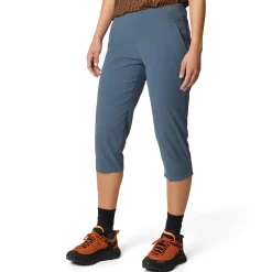 Dynama - Women's Capri Pants
