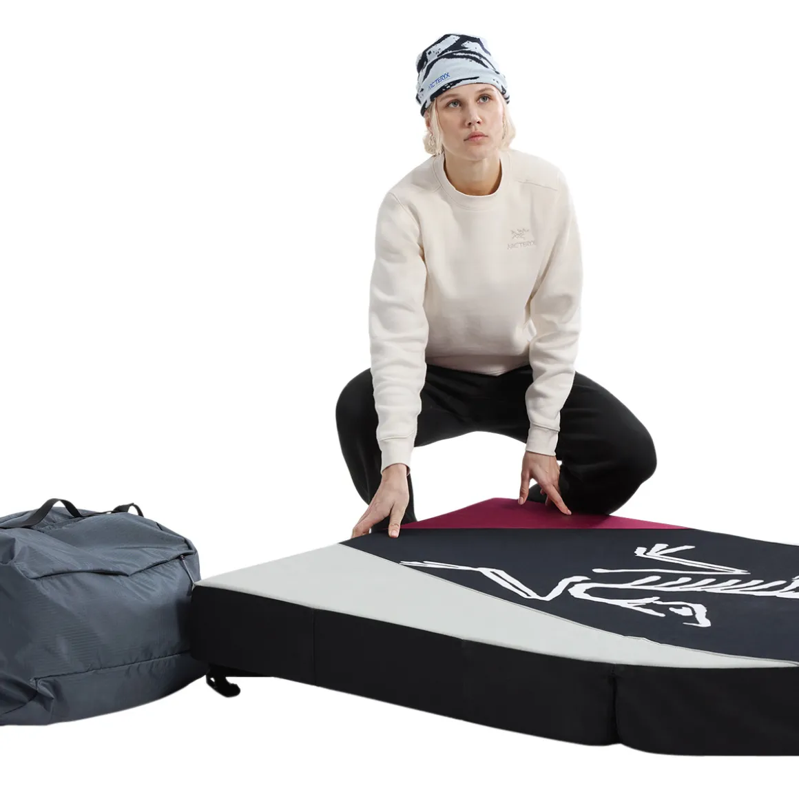 Emblem - Women's Sweatshirt