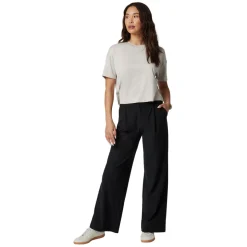 Energy - Women's Training T-Shirt