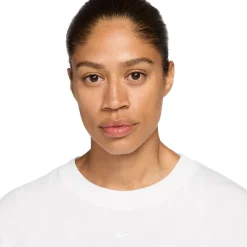 Essential - Women's T-Shirt