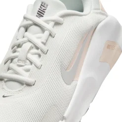 Flex Train - Women's Training Shoes