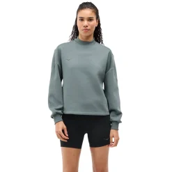 Kaitoro - Women's Fleece Sweater