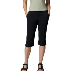 Leslie Falls - Women's Capri Pants
