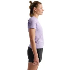 Norvan - Women's Running T-Shirt