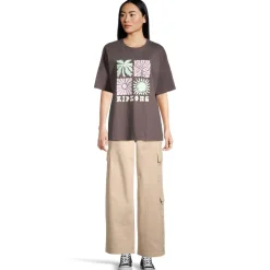 Remmy - Women's T-Shirt