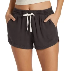 Road Trippin - Women's Shorts