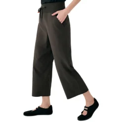Sofia - Women's Capri Pants