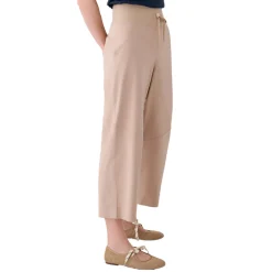 Sofia - Women's Capri Pants