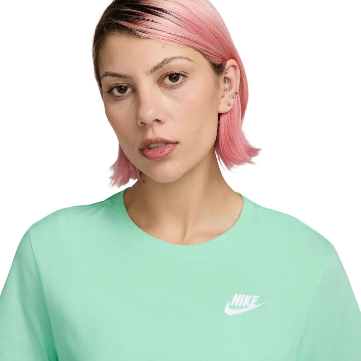 Sportswear Club Essentials - Women's T-Shirt