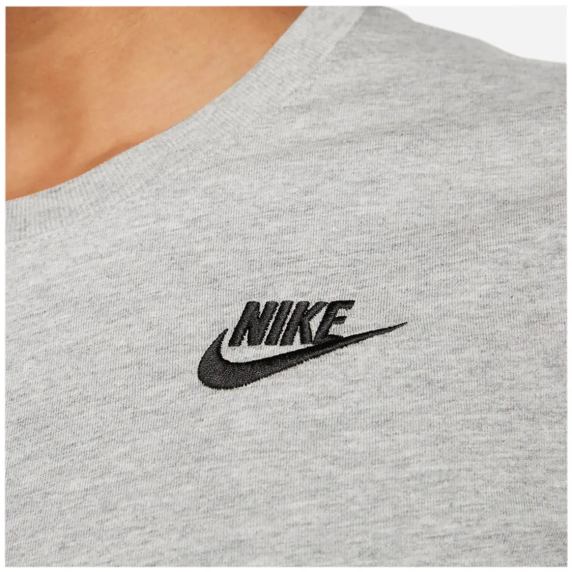 Sportswear Club Essentials - Women's T-Shirt