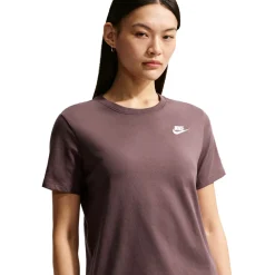 Sportswear Club Essentials - Women's T-Shirt