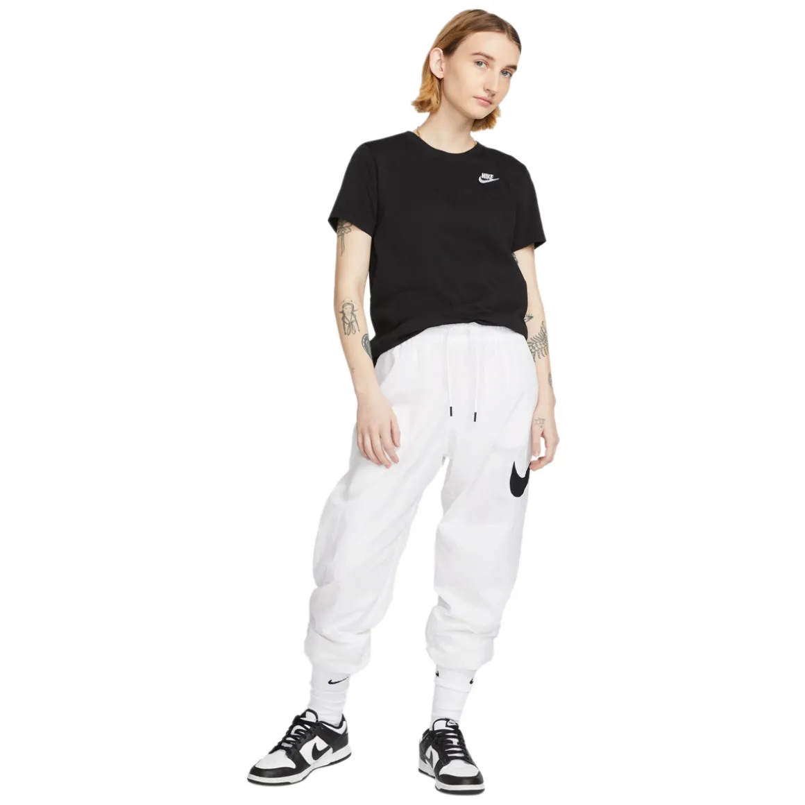 Sportswear Club Essentials - Women's T-Shirt