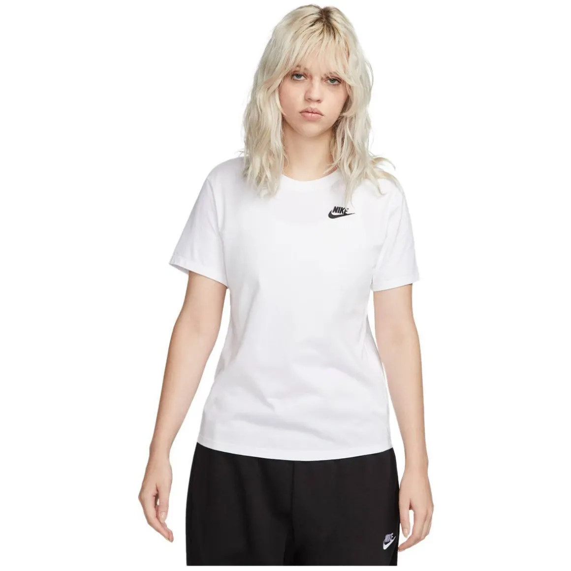 Sportswear Club Essentials - Women's T-Shirt