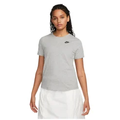 Sportswear Club Essentials - Women's T-Shirt