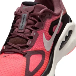 Structure Plus - Women's Running Shoes