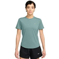 Swift - Women's Training T-Shirt