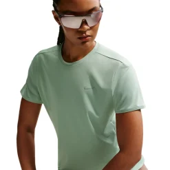 Swift - Women's Training T-Shirt