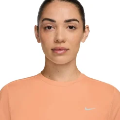 Swift - Women's Training T-Shirt