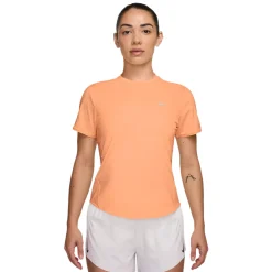 Swift - Women's Training T-Shirt
