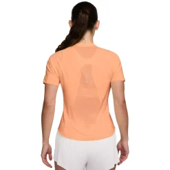 Swift - Women's Training T-Shirt