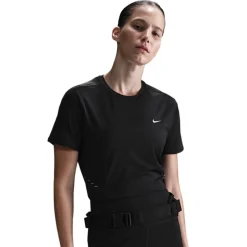 Swift - Women's Training T-Shirt