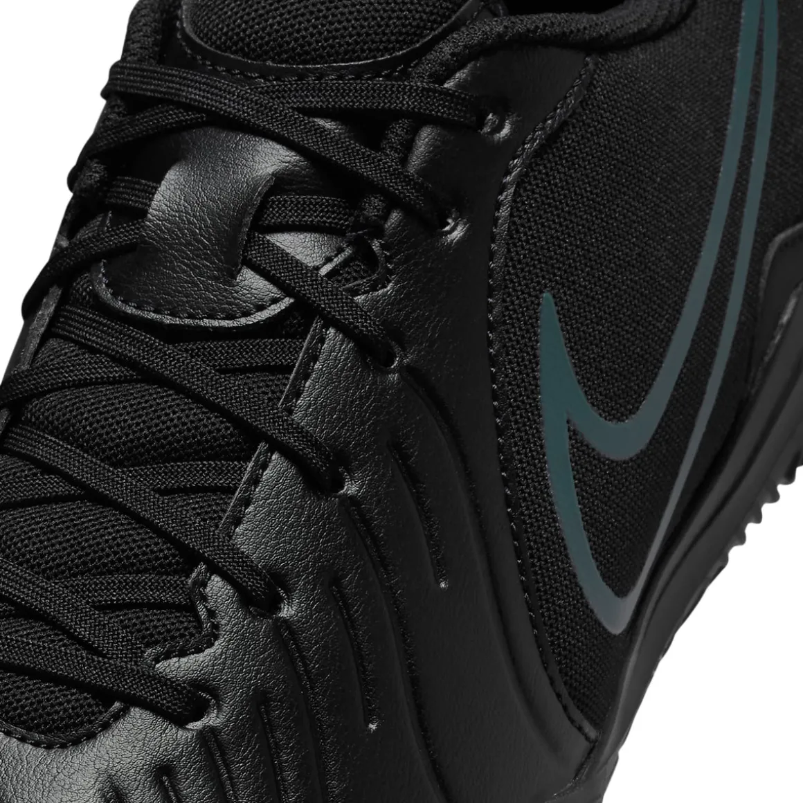 Tiempo Legend 10 Club IC - Adult Indoor Soccer Shoes