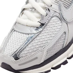 Zoom Vomero 5 - Women's Fashion Shoes